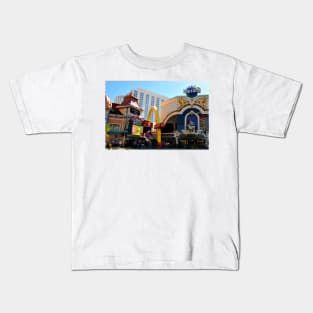 Harrahs Resort Hotel Las Vegas America Kids T-Shirt